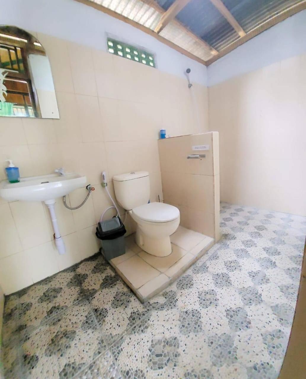 Bunaken Sea Garden Resort Extérieur photo