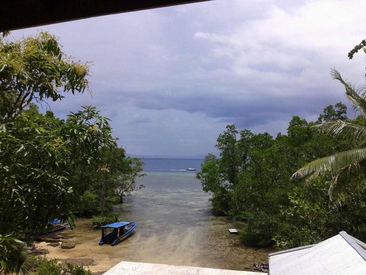 Bunaken Sea Garden Resort Extérieur photo